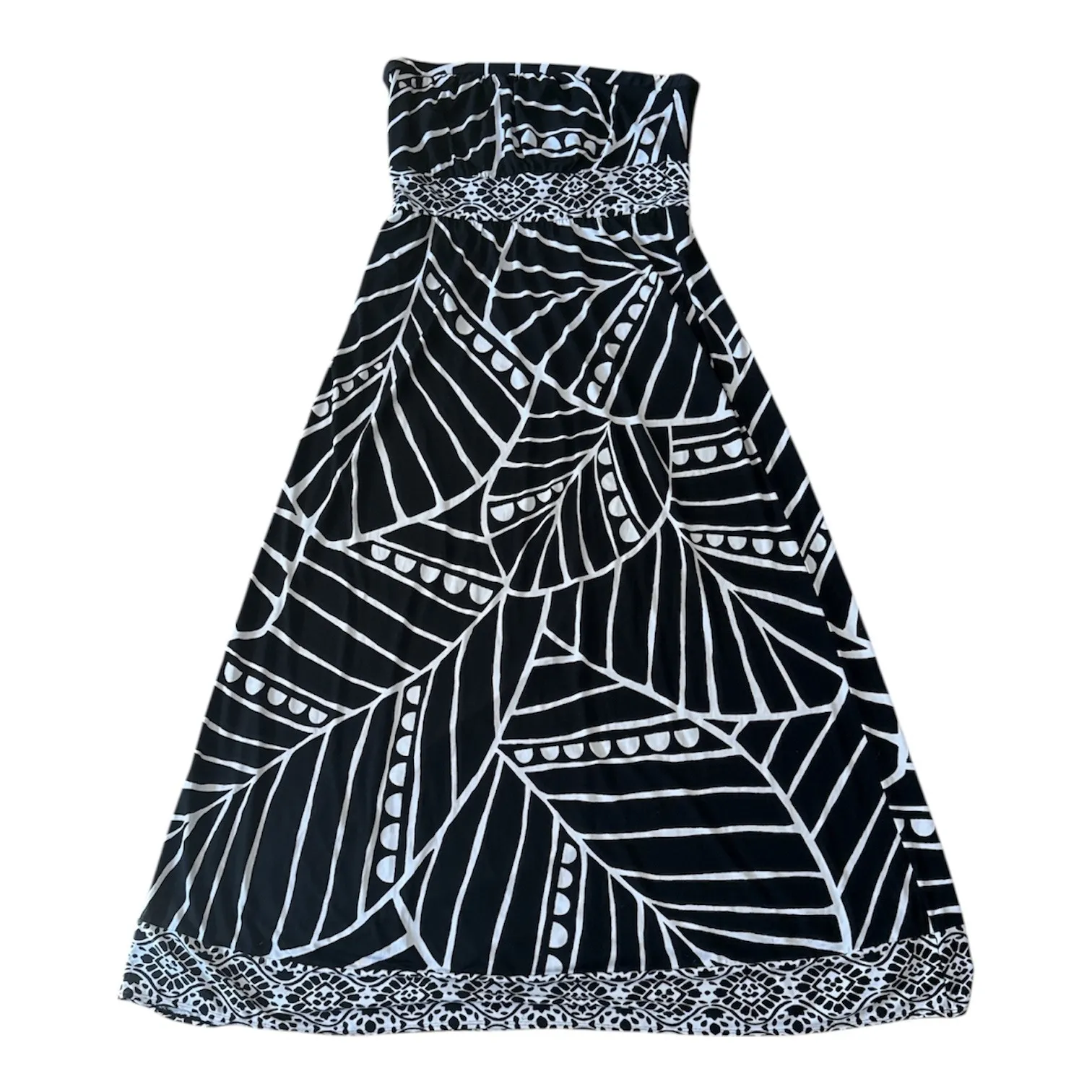 White House Black Market Strapless Maxi Dress Black White Geometric Print Size M - Image 3
