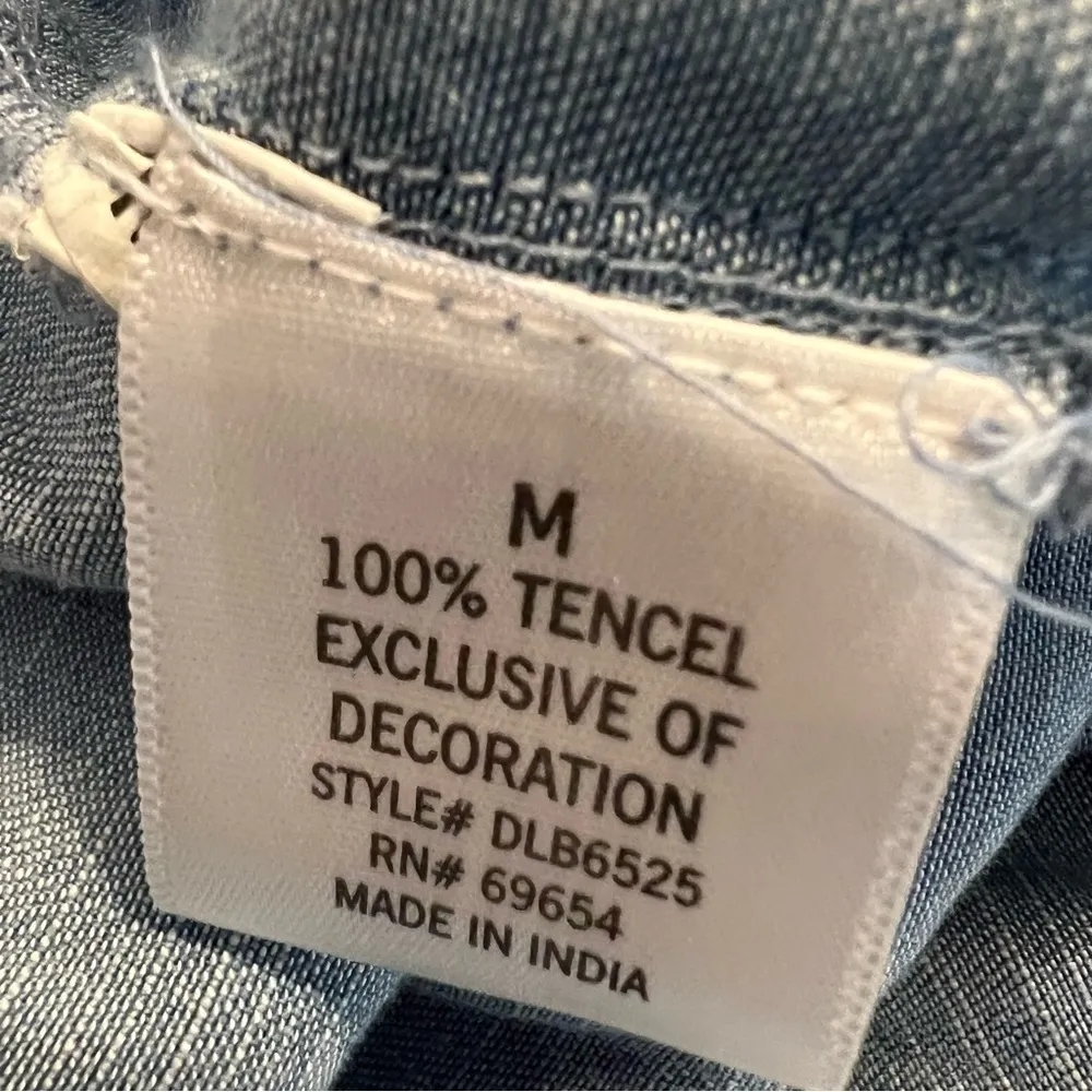 Blue Rain Blue Off Shoulder Chambray Hi Low Hem Top M - Image 10