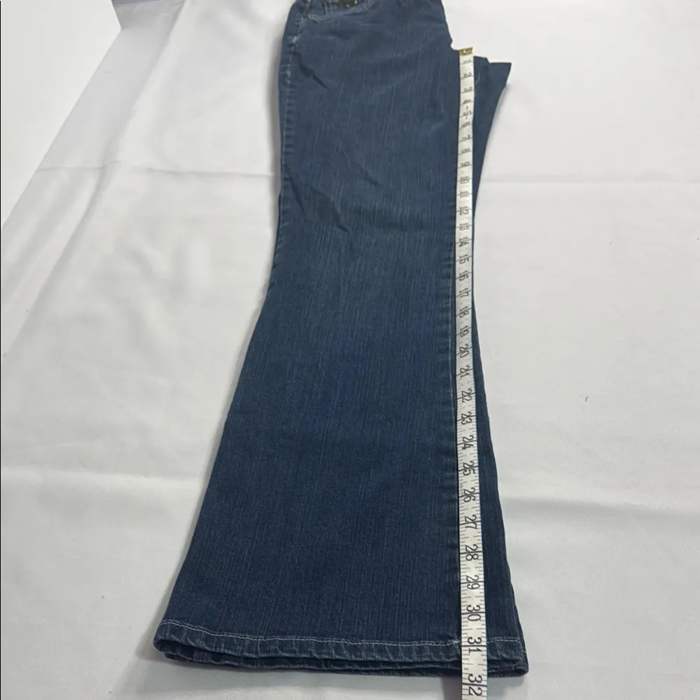 Ruff Hewn Blue Boot Cut Jeans with Classic Design - Image 4