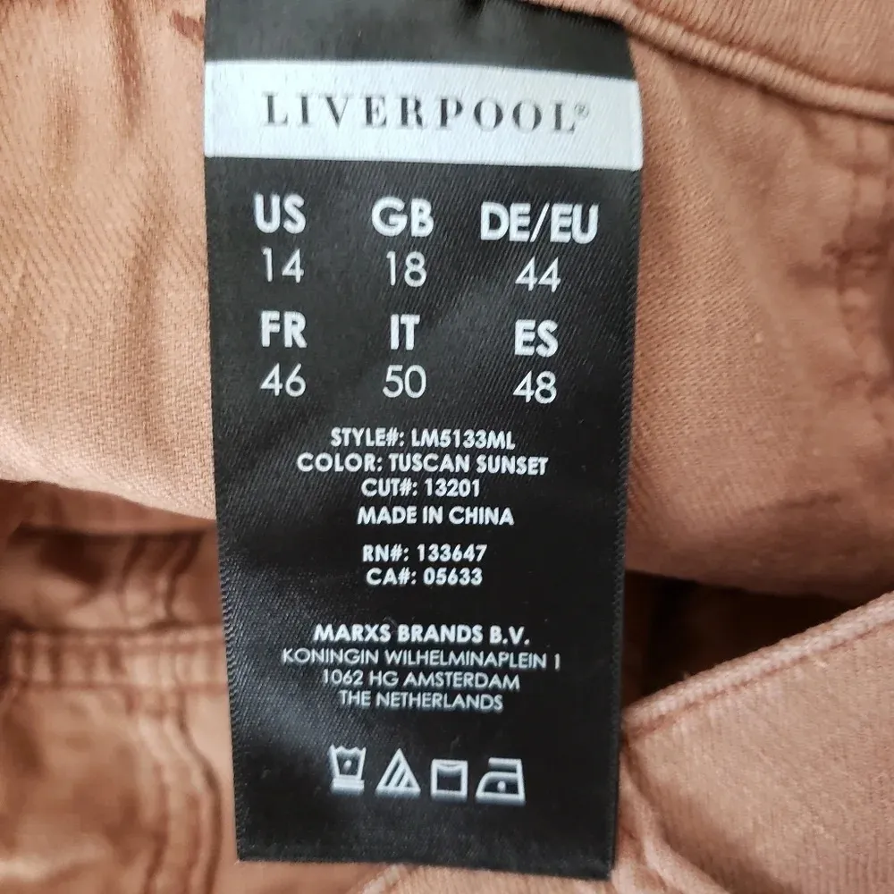 Liverpool Kinley Crop Linen Blend Pants - Image 5