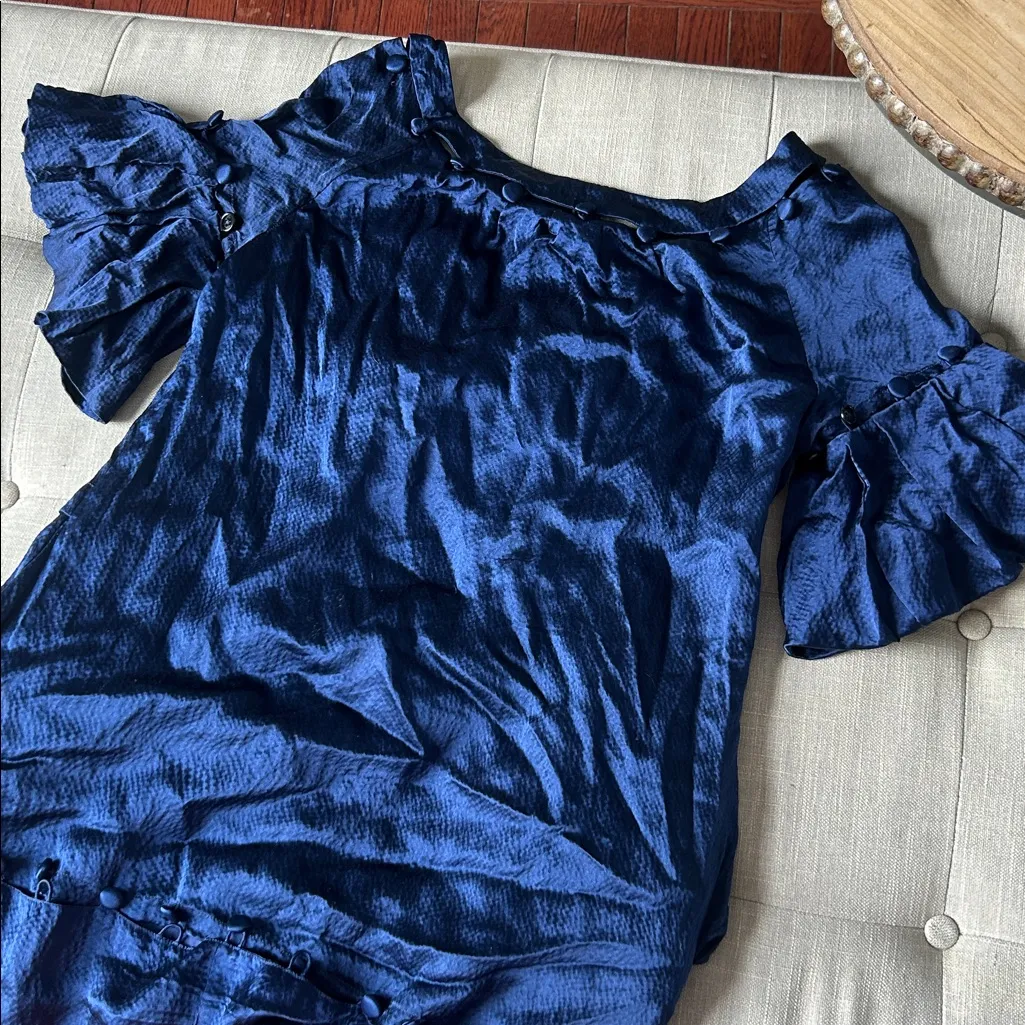 LELA ROSE
XO Scoop 100% Silk Navy Button Hem Midi Sheath Dress Blue - Image 12