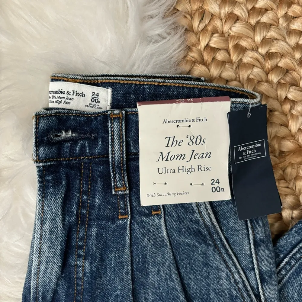 The 80s Mom Jean Ultra High Rise 24 00R - Image 7