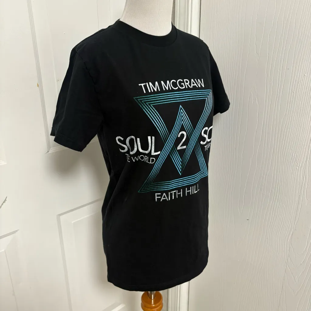 Tim McGraw Faith Hill Soul 2 Soul Tour Tee 2017* - Image 2