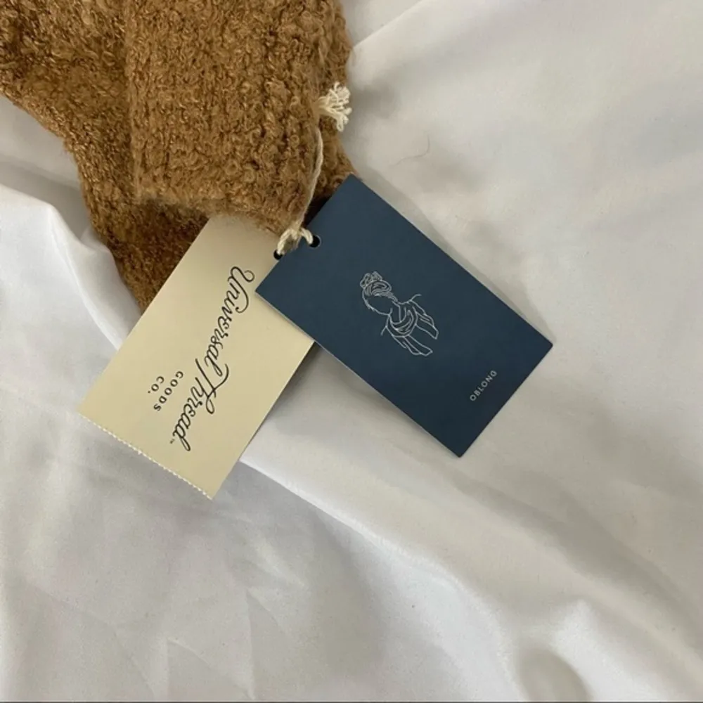 Nwt Universal Thread Oblong Scarf - Image 3