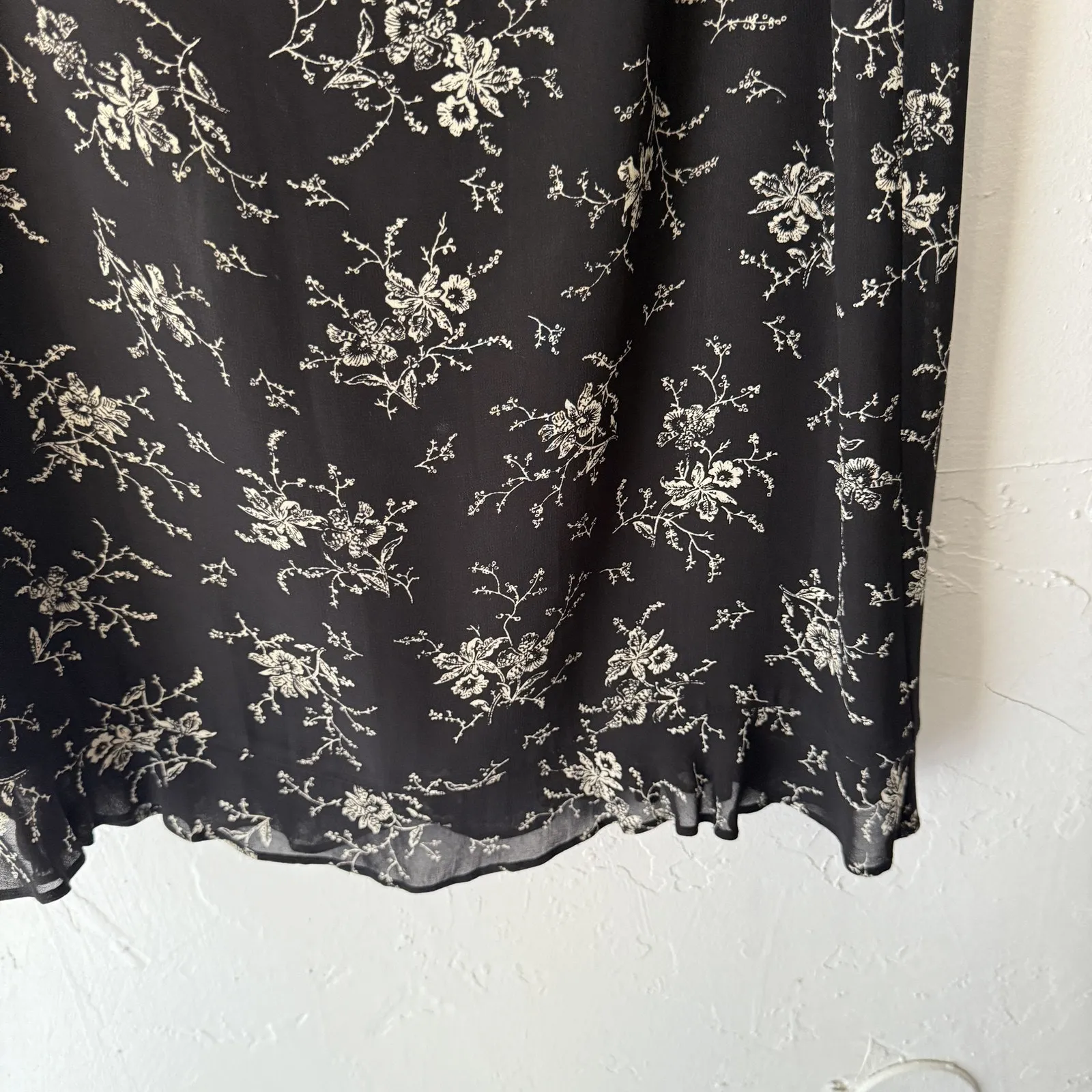 Talbots Skirt Y2k 10 Black White Floral Midi Side Zip Lined‎ Whimsigoth Witchy - Image 3