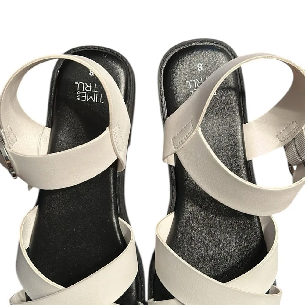 Time and Tru White Sandals(Size 8) - Image 3
