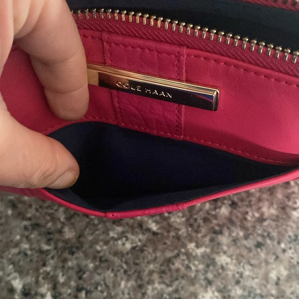 Cole Haan | Hot Pink Genuine Pebble Grain Leather Clutch Wristlet Makeup Bag NWT - Image 11