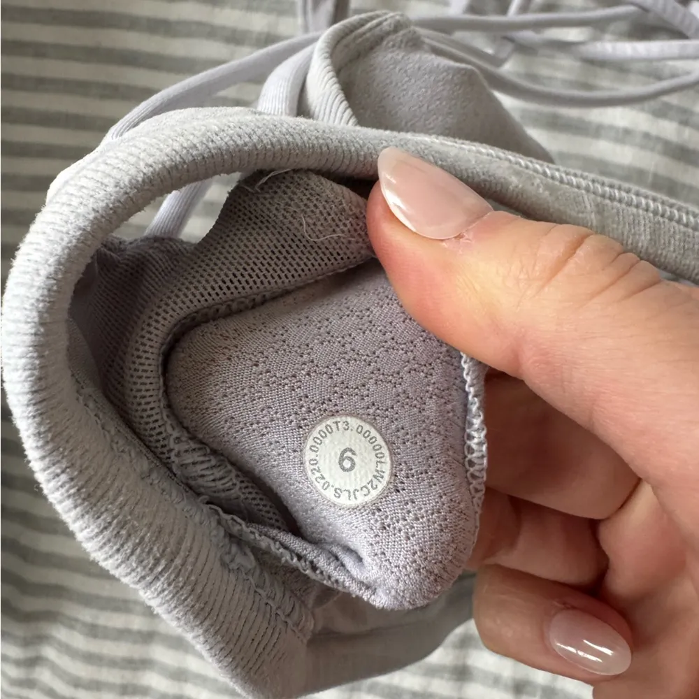 Lululemon Sports Bra - Image 4