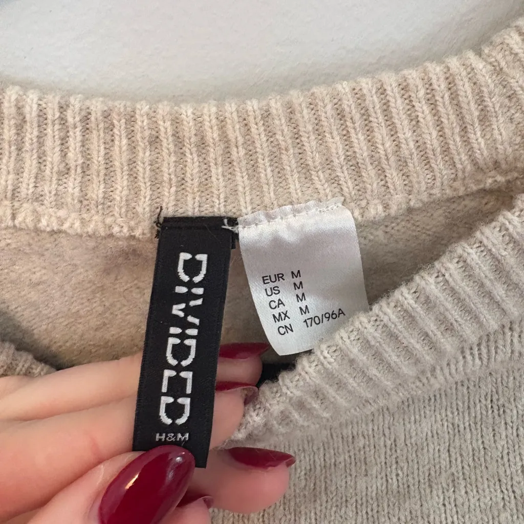 H&M Soft Beige Crew Neck Sweater - Image 3