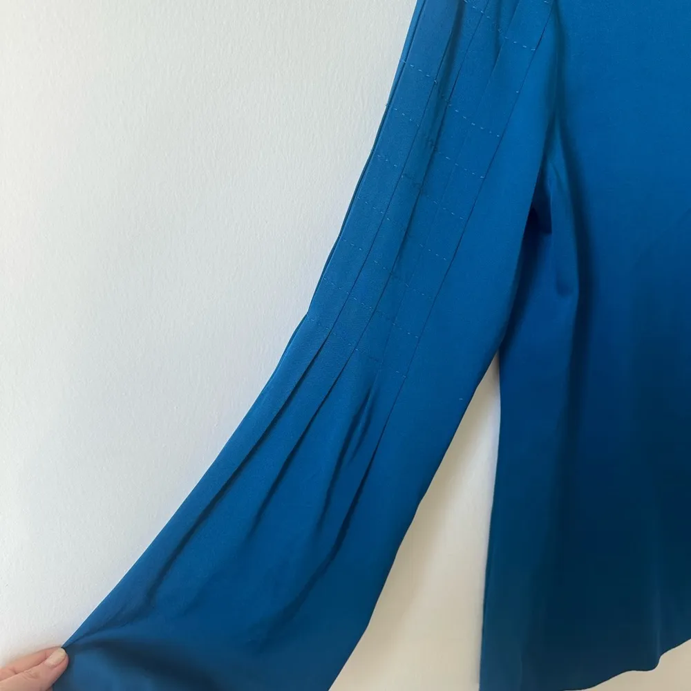 Elie Tahari Silk Long Sleeve Blouse Balloon Sleeve Blue Size Small - Image 4