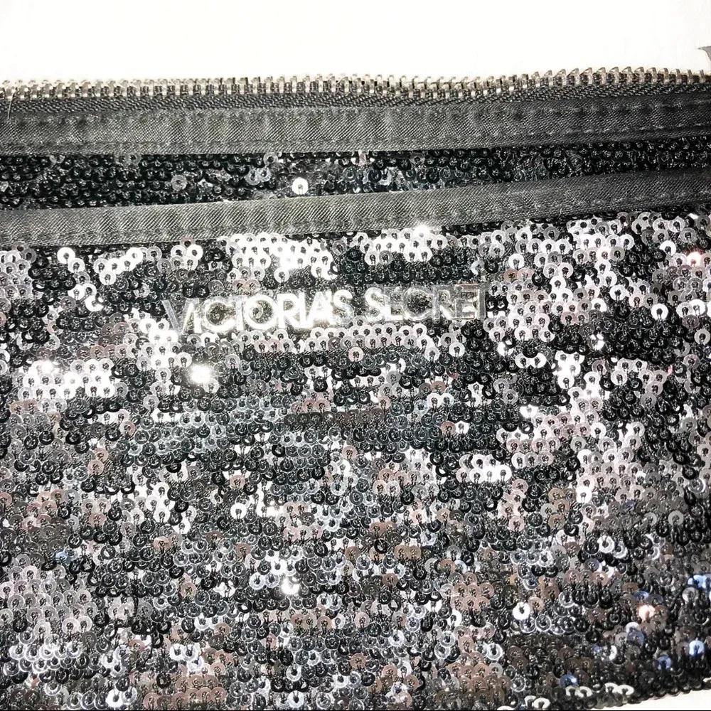 Victoria’s Secret sequin glam clutch/makeup bag - Image 4