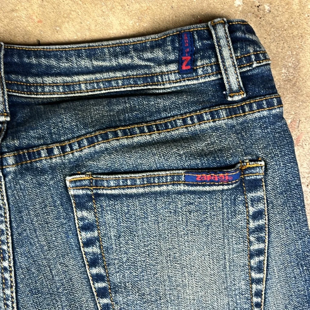 Zana Di Blue Y2K Flare Leg Jeans
Size: 9/10 - Image 3