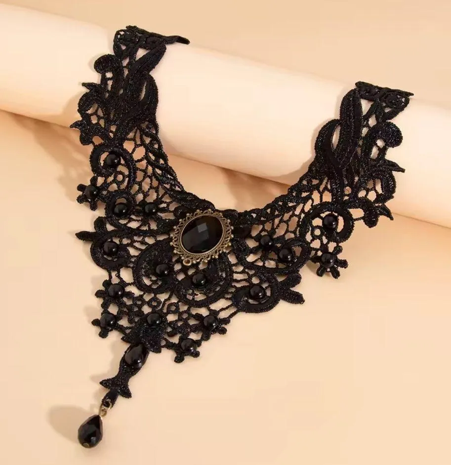 Elegant Black Lace Choker Necklace - Image 4
