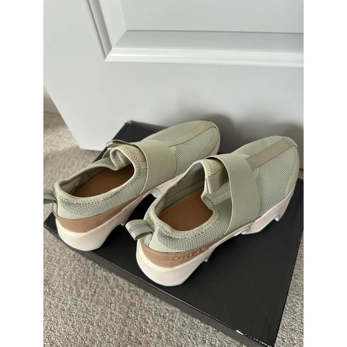 Sorel KINETIC Impact II Strap Women's Sneaker Size 8.5 Light Aloe/Chalk 2039951 - Image 6