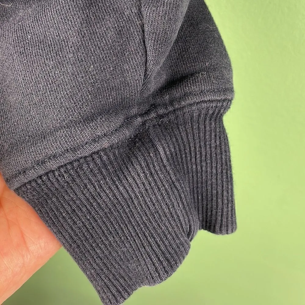 John Galt cropped sweatshirt New York Ling Sleeve Size M - Image 7