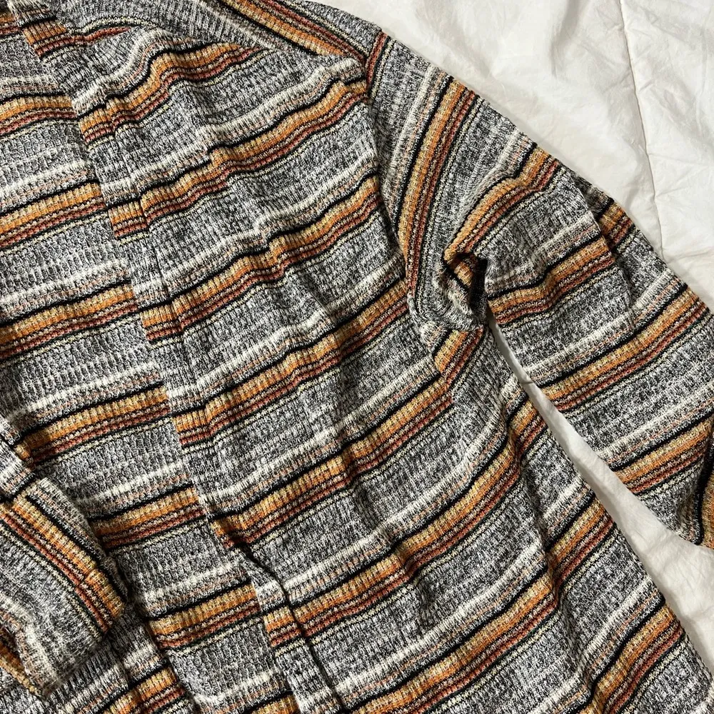 Daytrip Striped Knit Cardigan from Buckle - Image 4