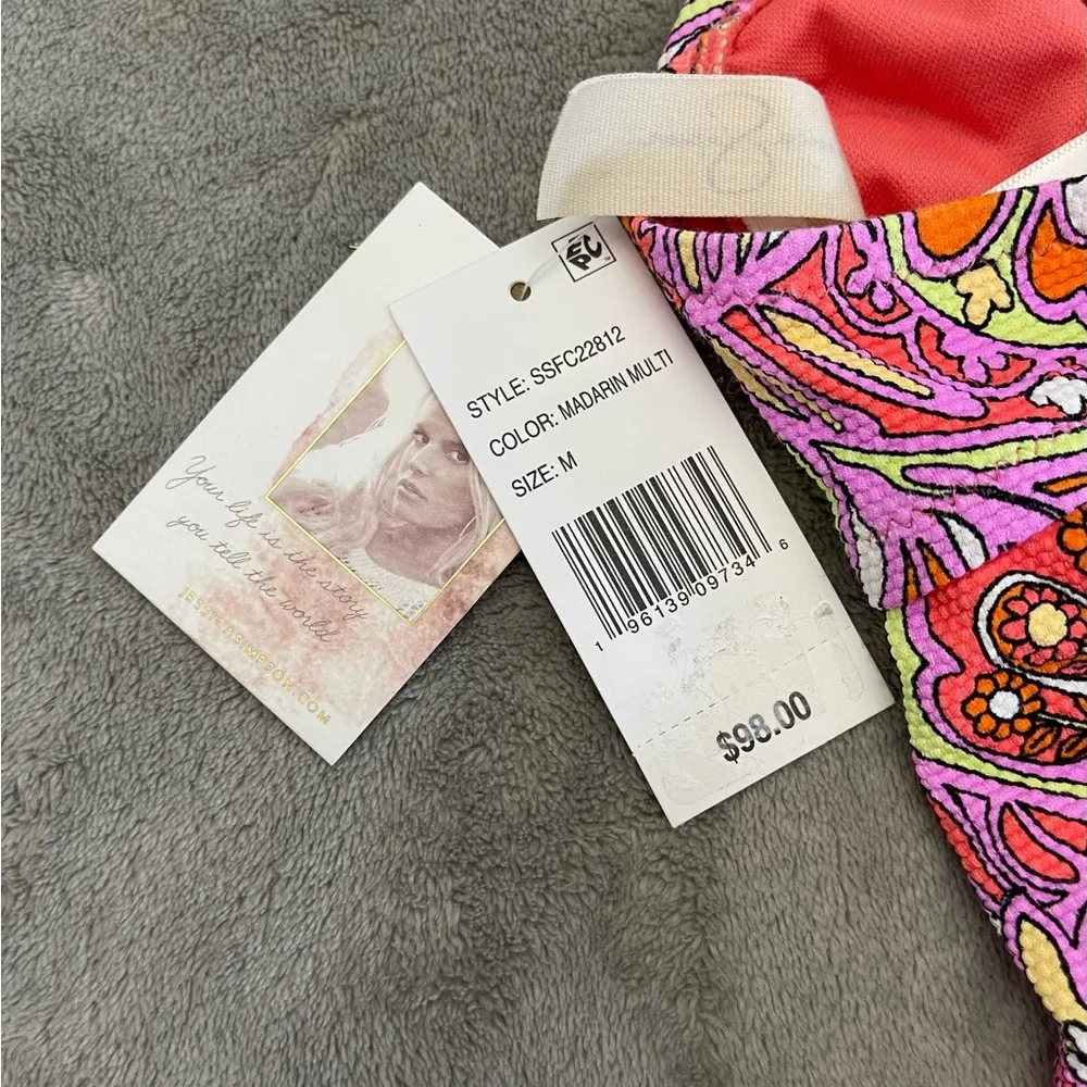 🦄Brand New JESSICA SIMPSON one Piece Paisley Swimsuit, Medium - Image 3