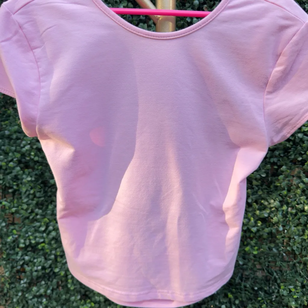 Edikted Light Pink Bambi Open-Back T-Shirt Small - Image 4