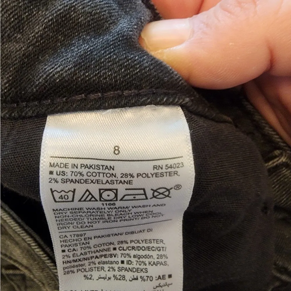 Old navy black Rockstar super skinny jeans size 8 regular - Image 4