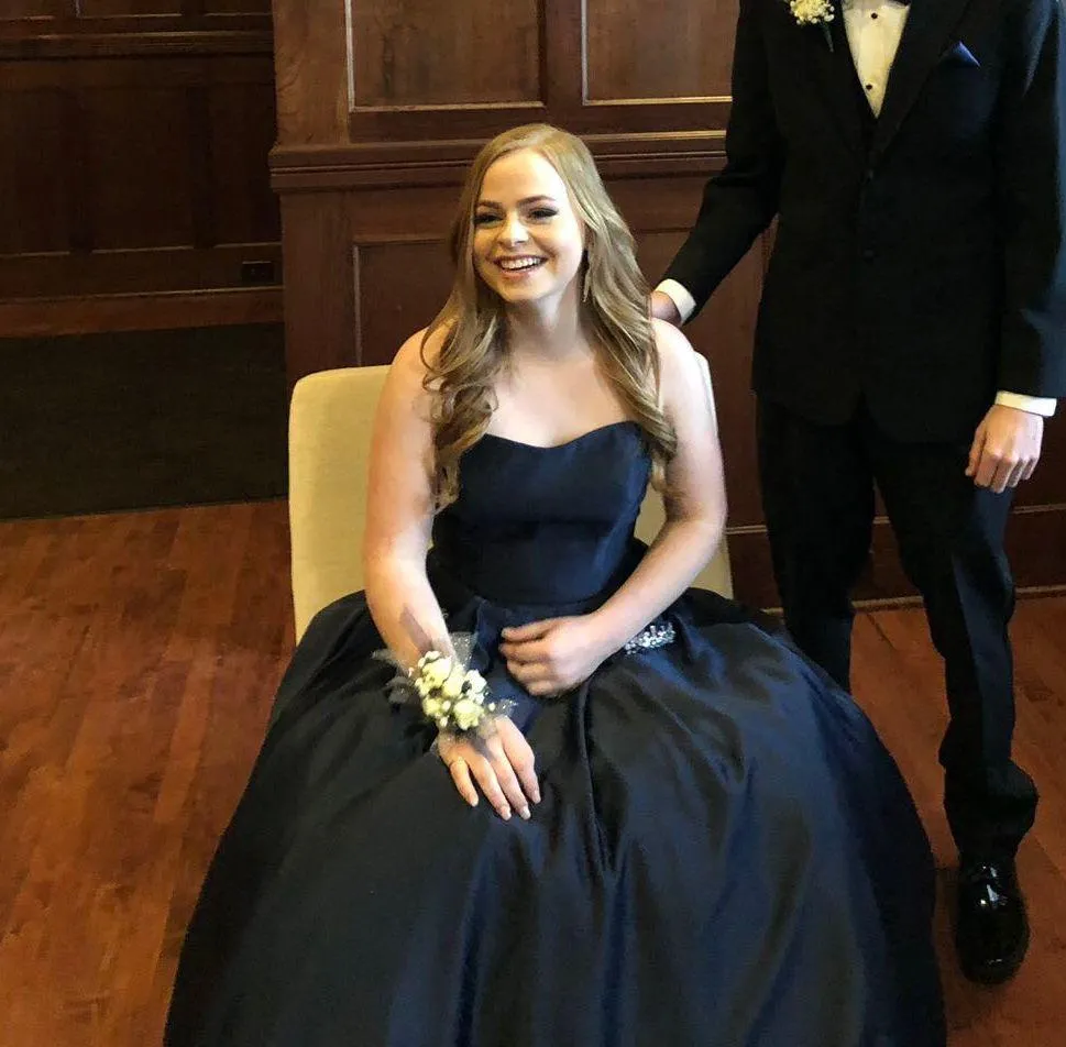 Prom Dress For Sale - Image 2