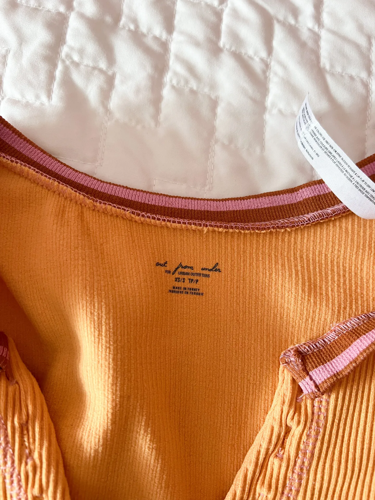 Orange Go For Gold Seamless Top Size XS/S - Image 3