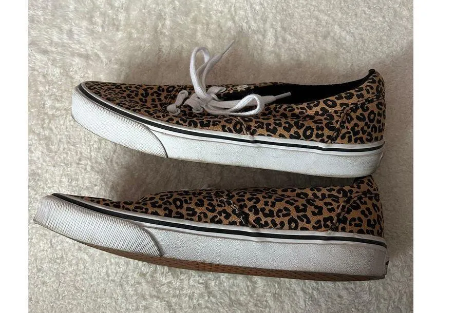 Vans Cheetah Print Shoes Size 9.5 - Image 3