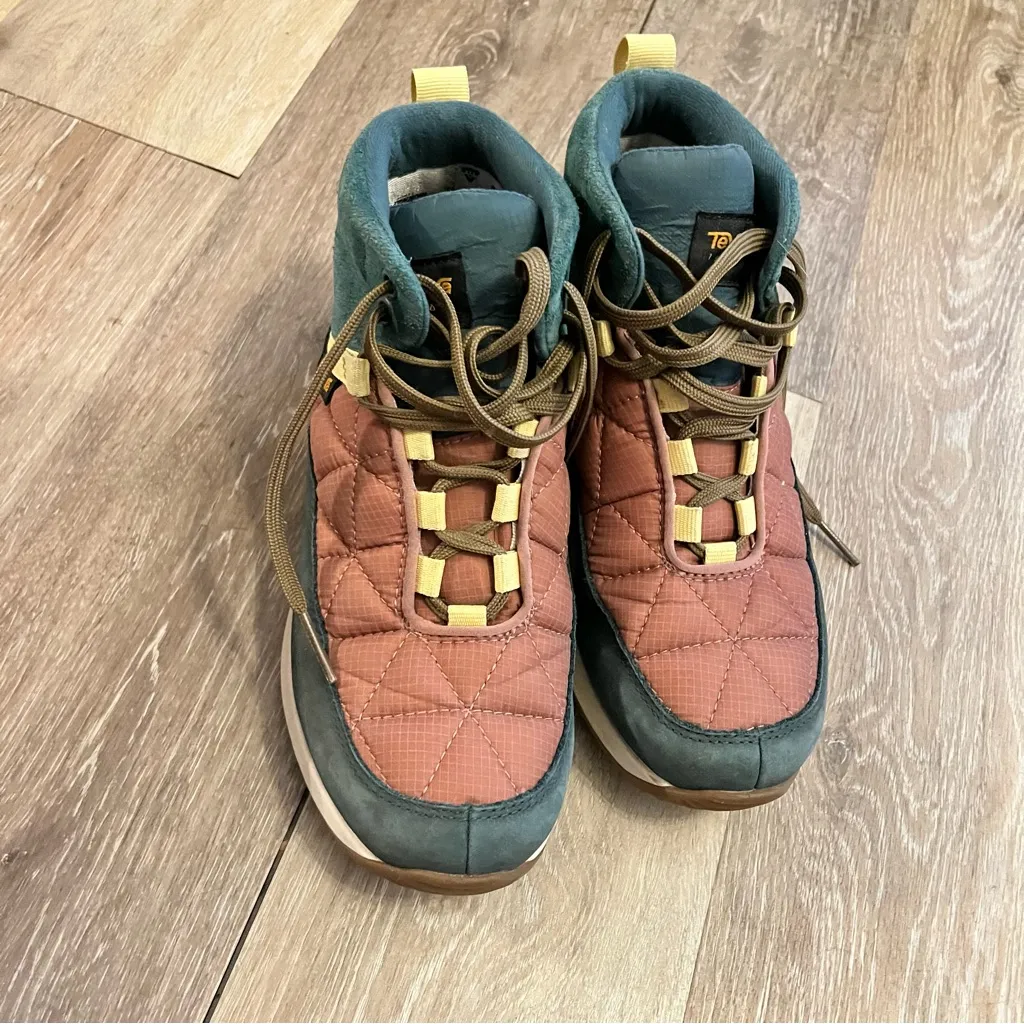 Teva  ReEmber commute boot - Image 2