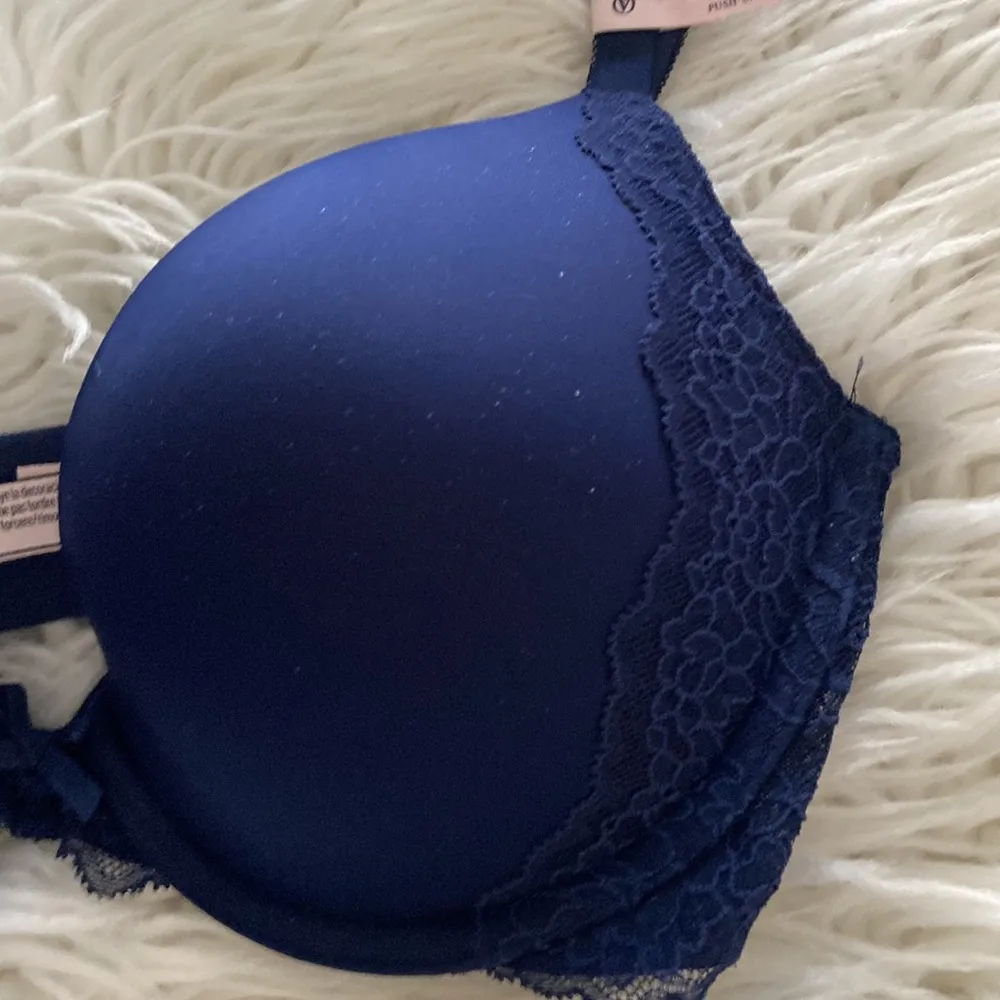 VICTORIA SECRET DREAM ANGELS PUSH UP BRA SIZE 32DD BRAND NEW - Image 2