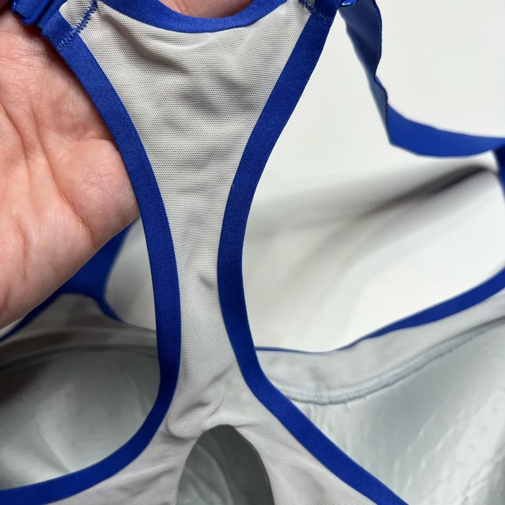 Brooks dare Racerback run sports bra 38DD - Image 4