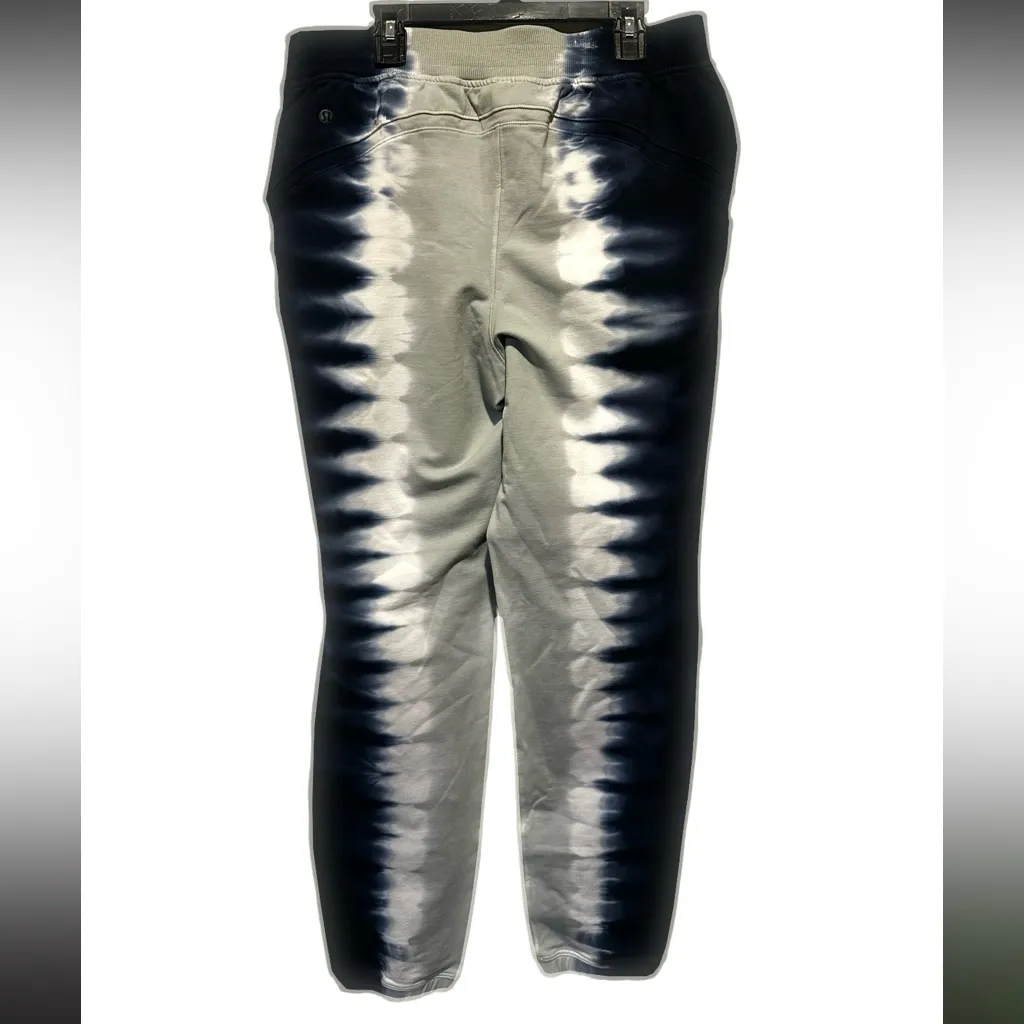 Lululemon sweatpants tie dye blue grey white size 6 - Image 2