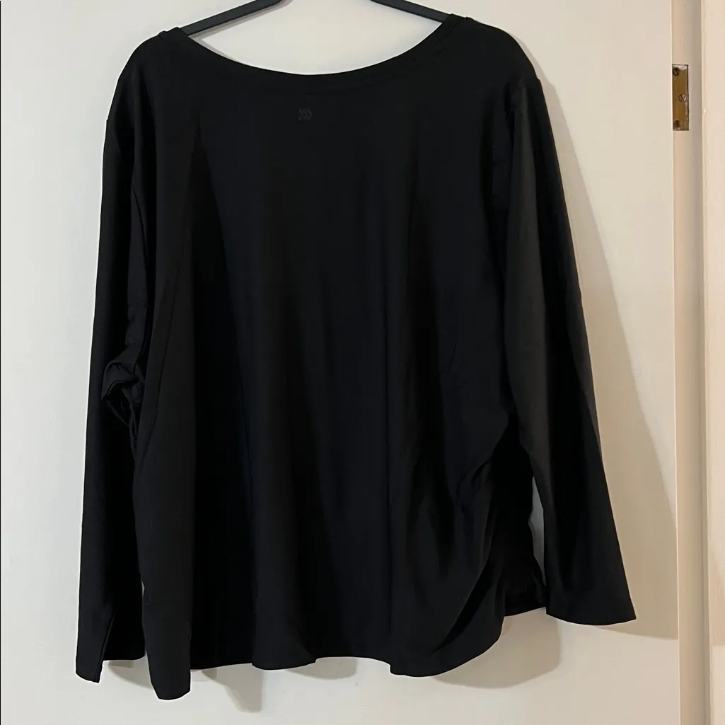 All in Motion Classic Black Long Sleeve Tee - Image 5