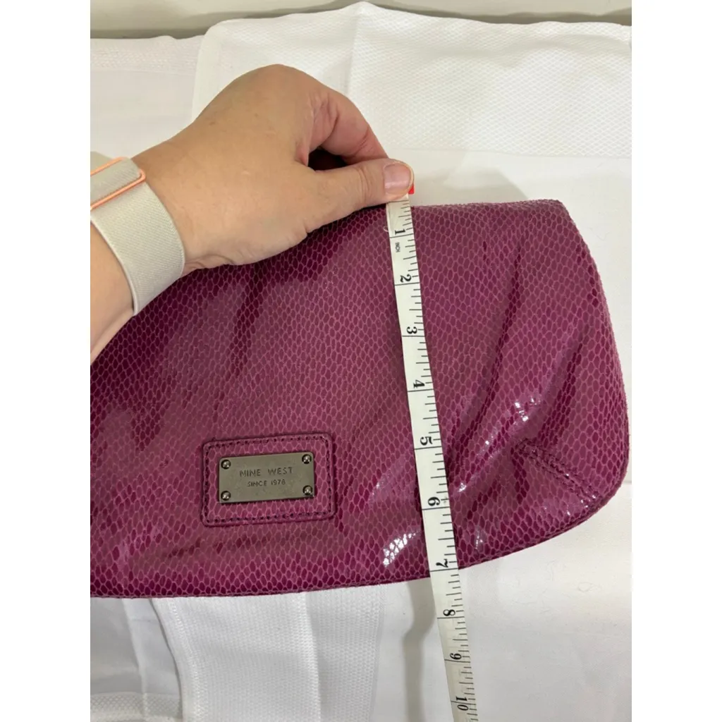 Women's Nine West Clutch Purse Purple Snakeskin One Size - Image 9