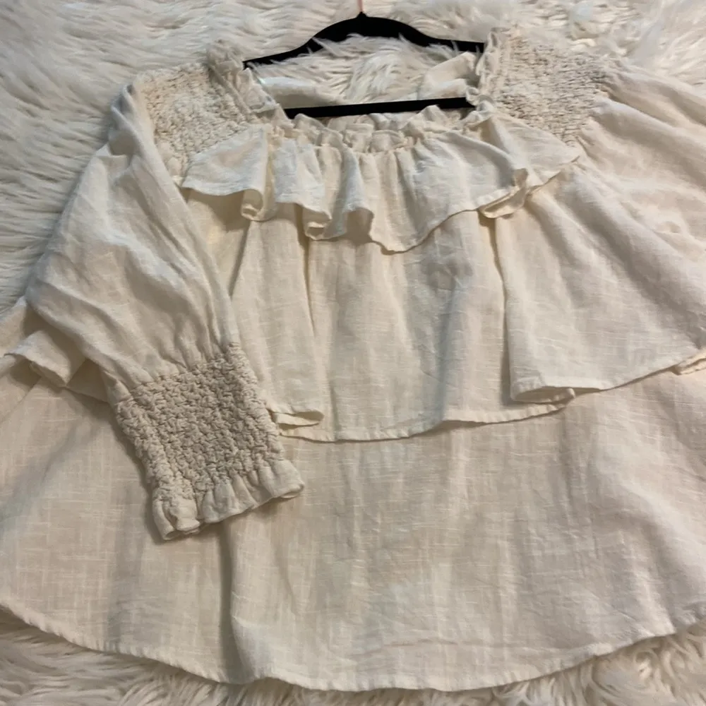 For the Republic Women’s Blouse size L length 22” bust 36” with 3/4 sleeves - Image 9