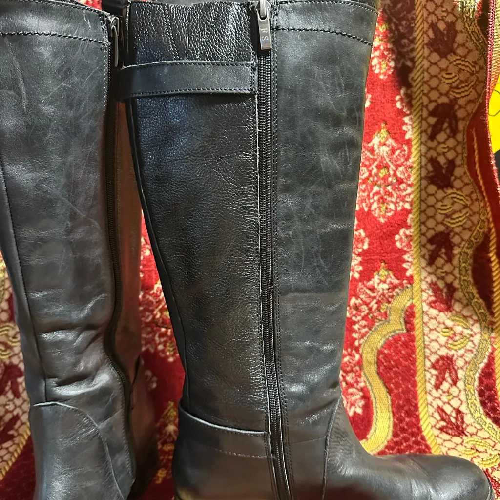 Franco Sarto black leather knee boots size 9.5 - Image 3