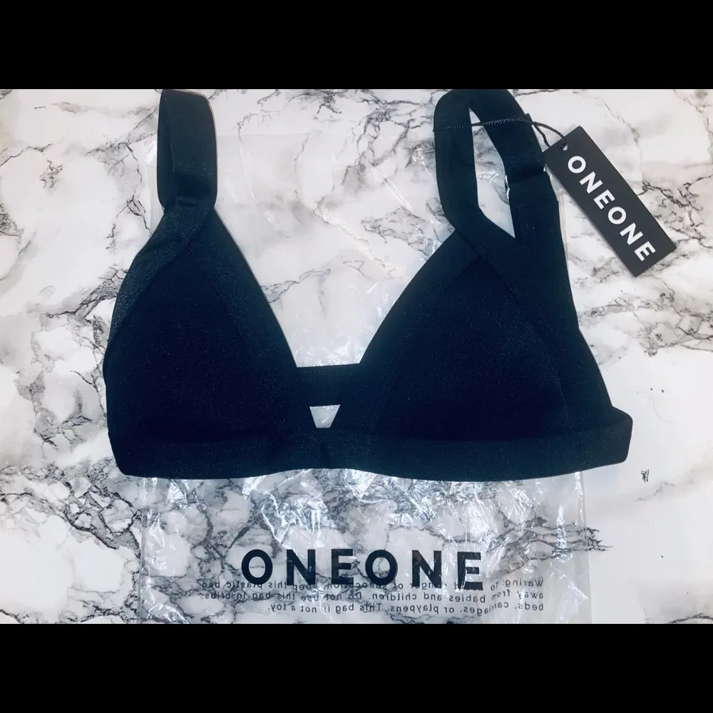 ONEONE BIKINI TOP Size XS - Image 2