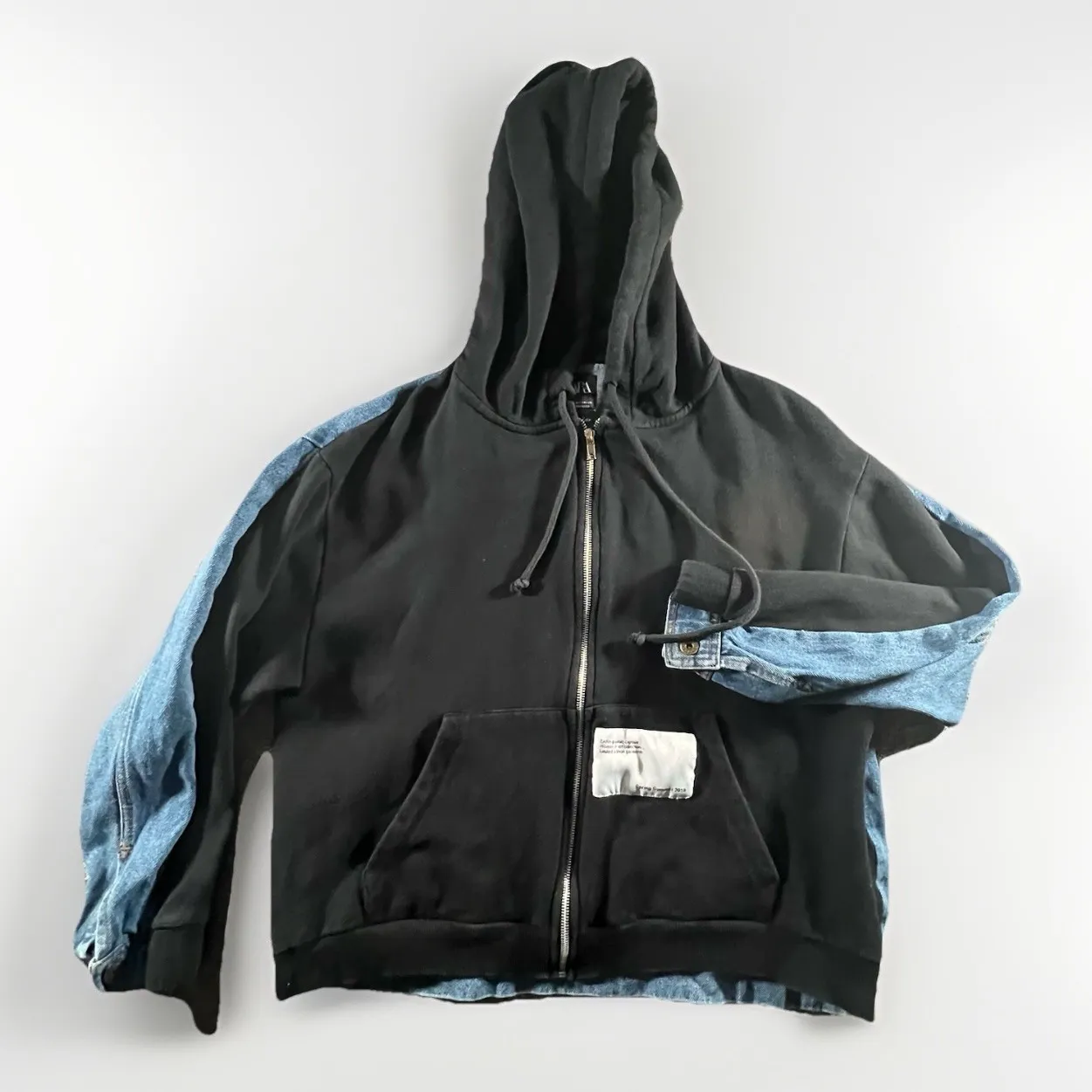 ZARA Denim Jacket Small Women in Art Hoodie Graphic Capsule 2019 Limited Edition - Image 2