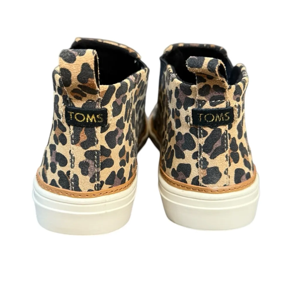 Toms  Women's, Bryce Sneaker, Size 6.5, Tan Classic Leopard Printed Suede. - Image 4