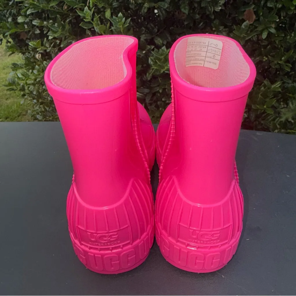 UGG Drizlita Taffy Pink Rain Boot Women’s Size 6 - Image 4