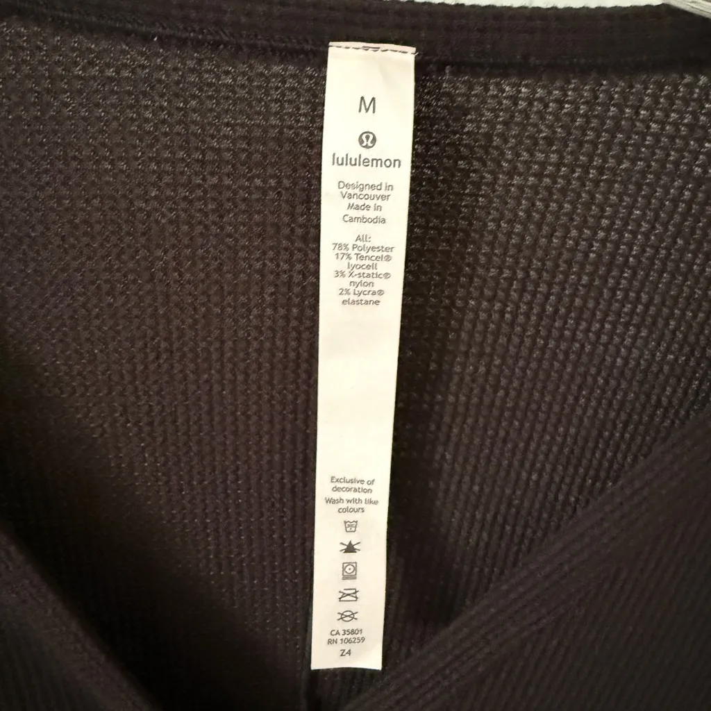 Lululemon button down henley - Image 3