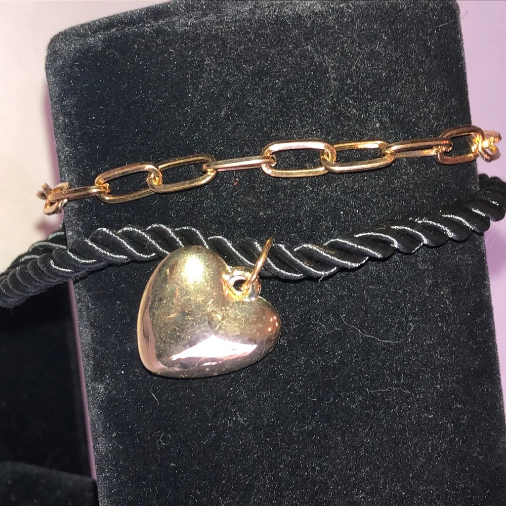 Gold Tone Heart Pendant Fabric Chain Boho Bracelet - Image 2