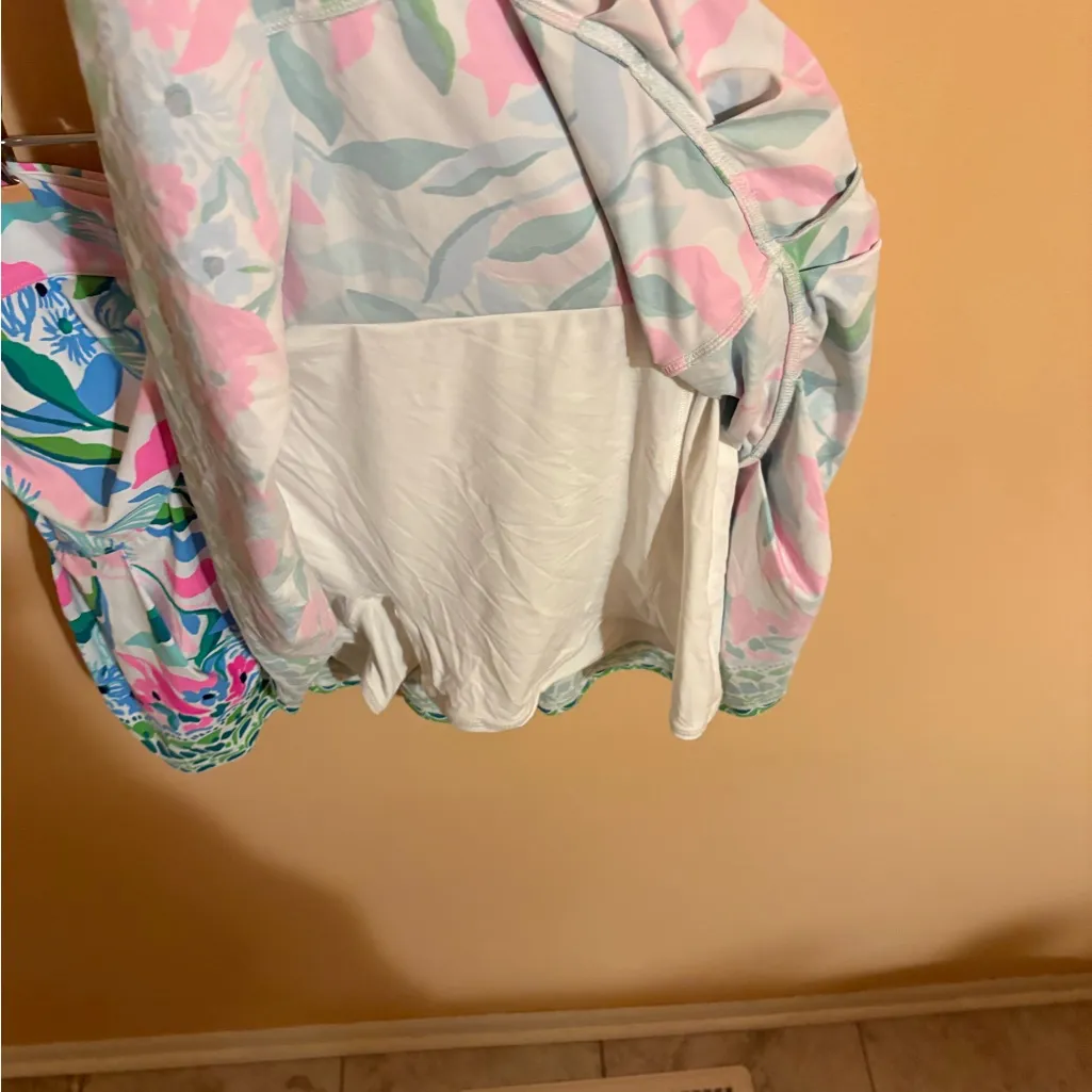 NWT Lilly Pulitzer x Meryl Taylor’s UPF 50+ Skort in Holding Court Resort White - Image 8