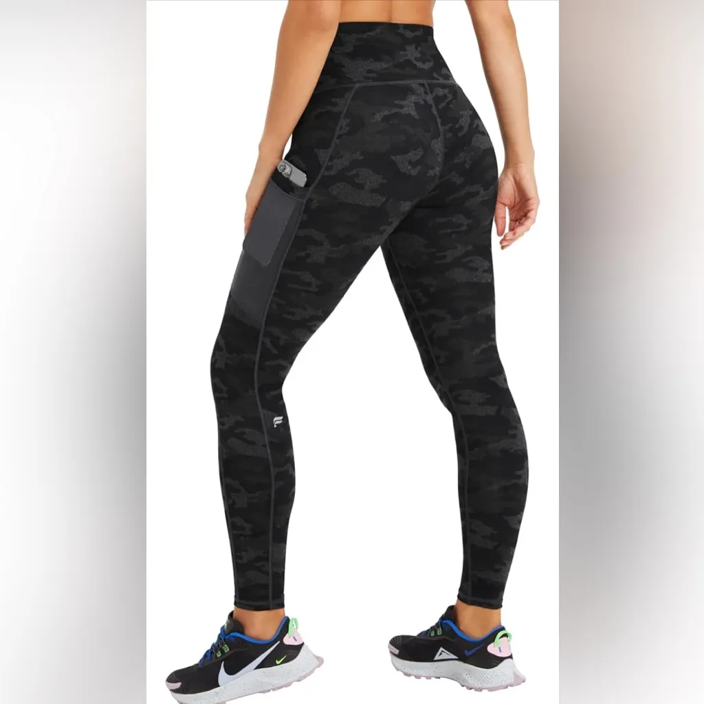 Fabletics‎ Powerhold High Waisted Camo Full Length Leggings | Medium - Image 2