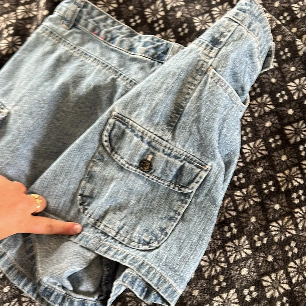 Vintage Gloria Vanderbilt Jean Shorts - Image 4