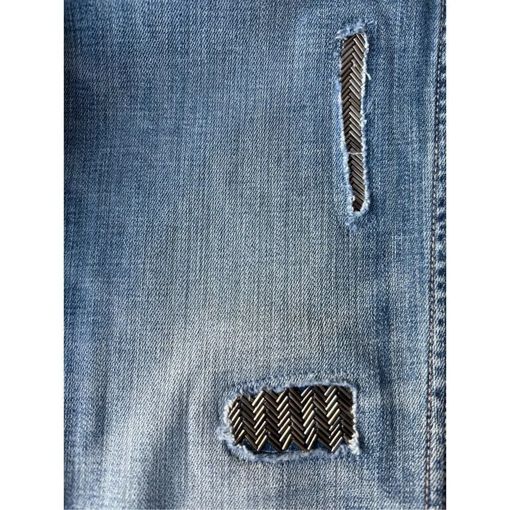 White House Black Market High-Rise Everyday Soft Denim Distressed Straight Jeans - Image 10