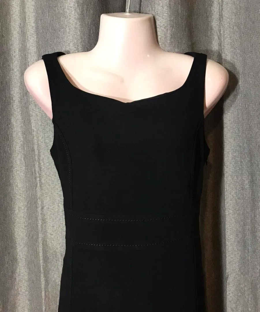 Classic Black Nero Sleeveless Simple Dress - Image 3