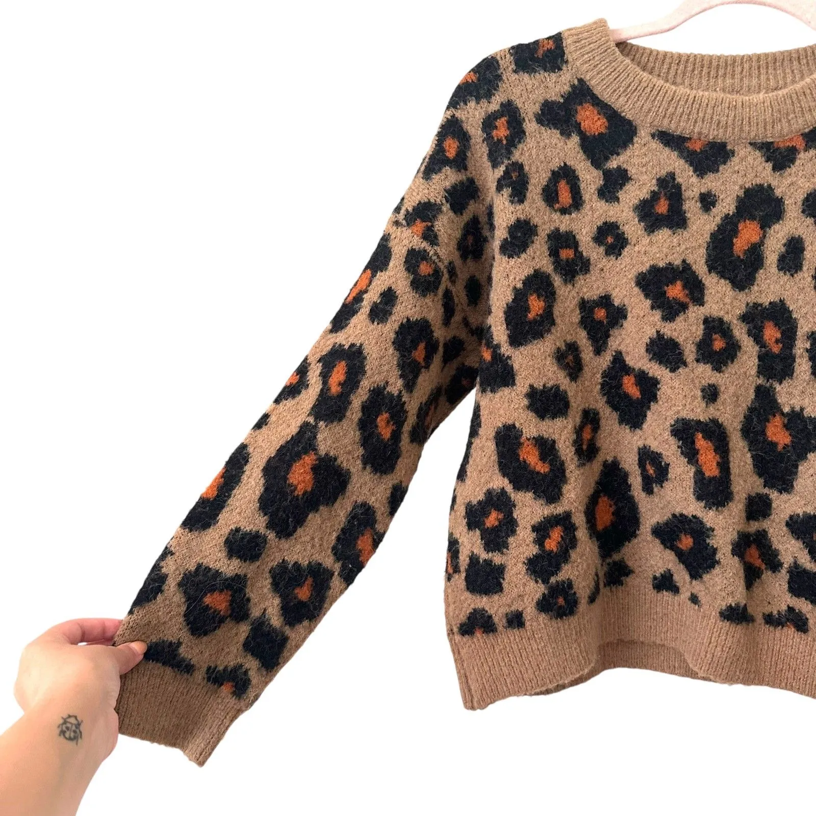 ASTR THE LABEL Leopard‎ Crewneck Sweater Brown Small - Image 4