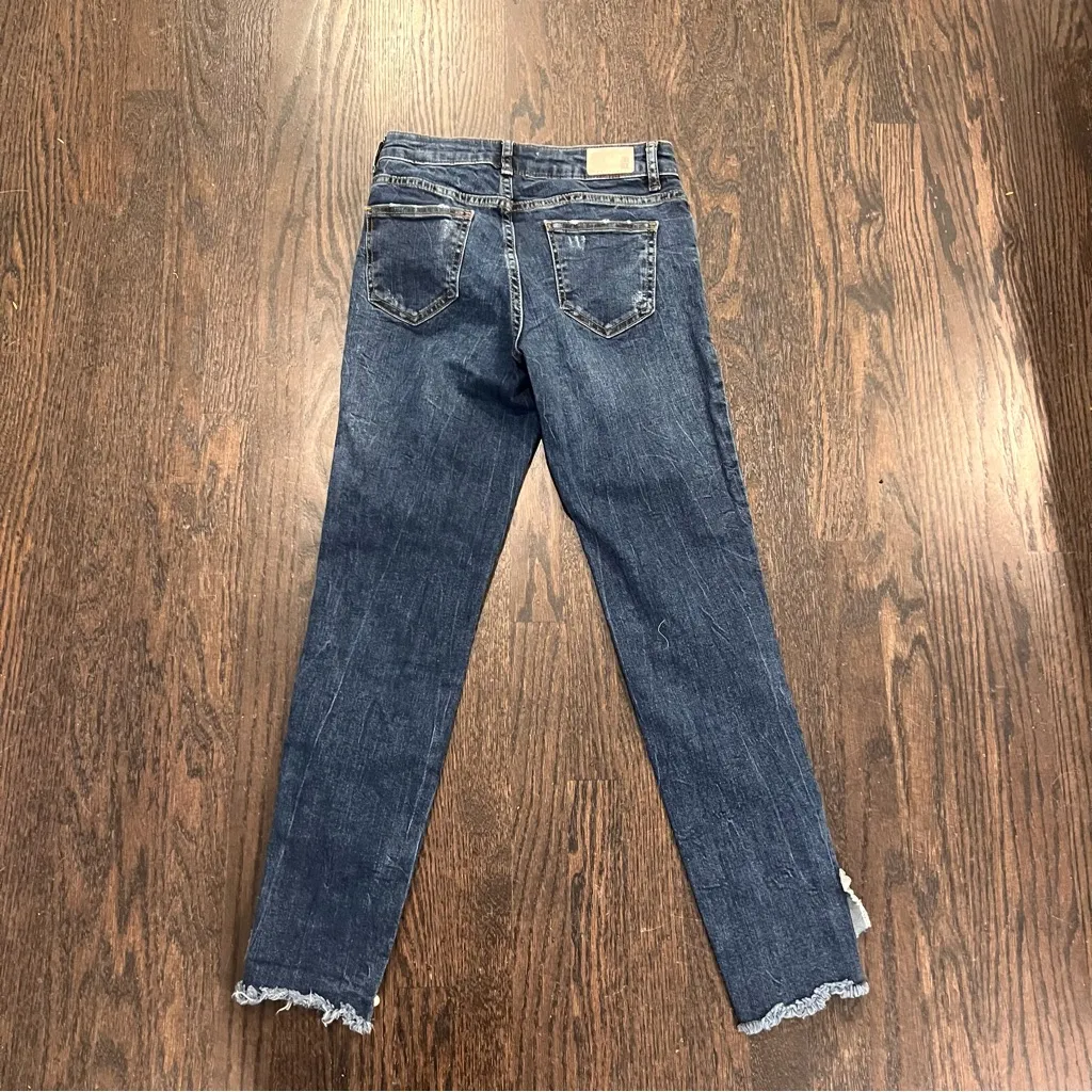 Zara Blue Straight Leg Jeans with Pearl Details Size 2 - Image 10