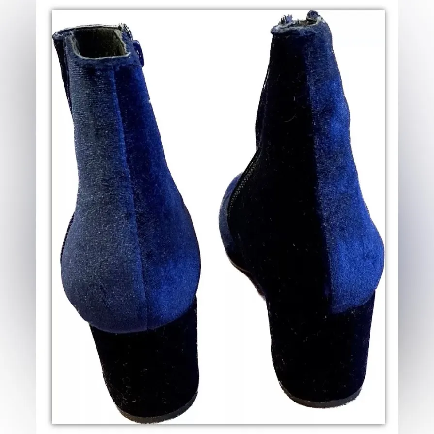 Steve Madden blue velvet booties - Image 8