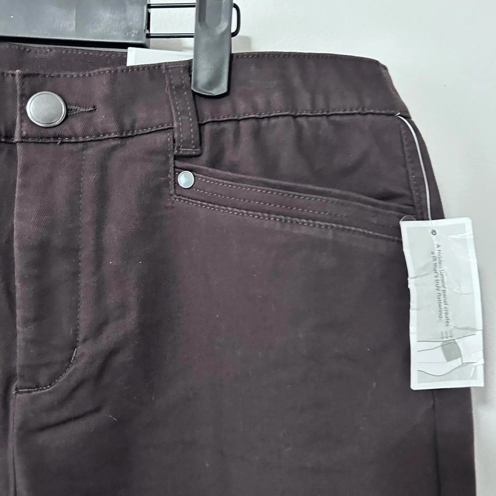 NWT C.J Banks Brown Straight relaxed fit Pants Women's‎ size 12 Black - Image 2