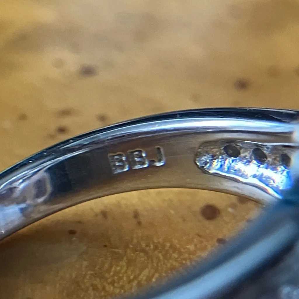 Natural Red Garnet Sterling Silver Cluster Ring Size 6 - Image 6